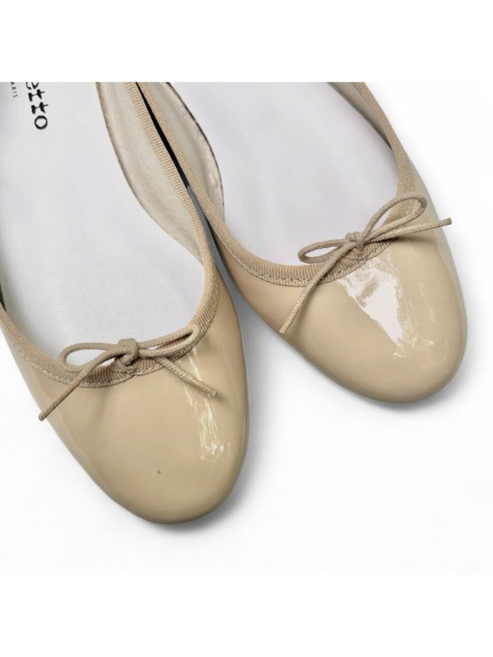 Repetto Cendrillon Patent Leather Ballet Flats in “Sand” - Size 38 EU/Size 7 US - Picture 2 of 5